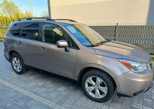 Subaru Forester cena 50900 przebieg: 148000, rok produkcji 2015 z Warszawa małe 172